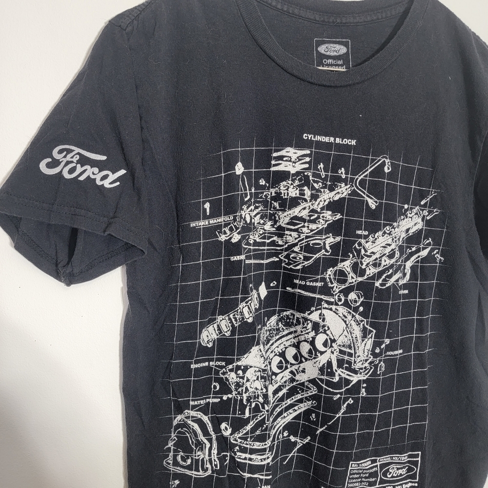 Ford graphic tee long block